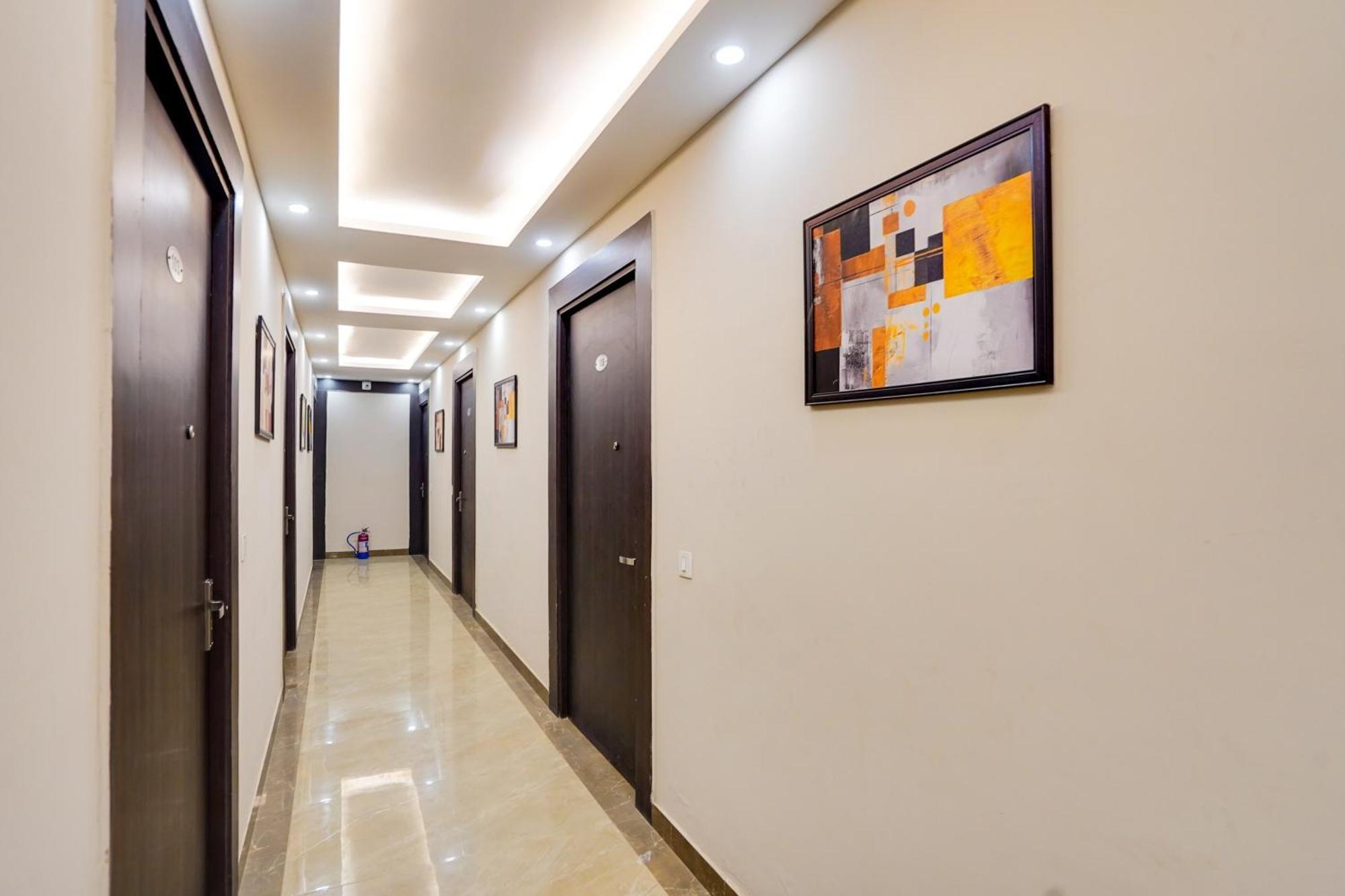 Hotel Super Townhouse The Royal Casa Ghaziabád Exteriér fotografie